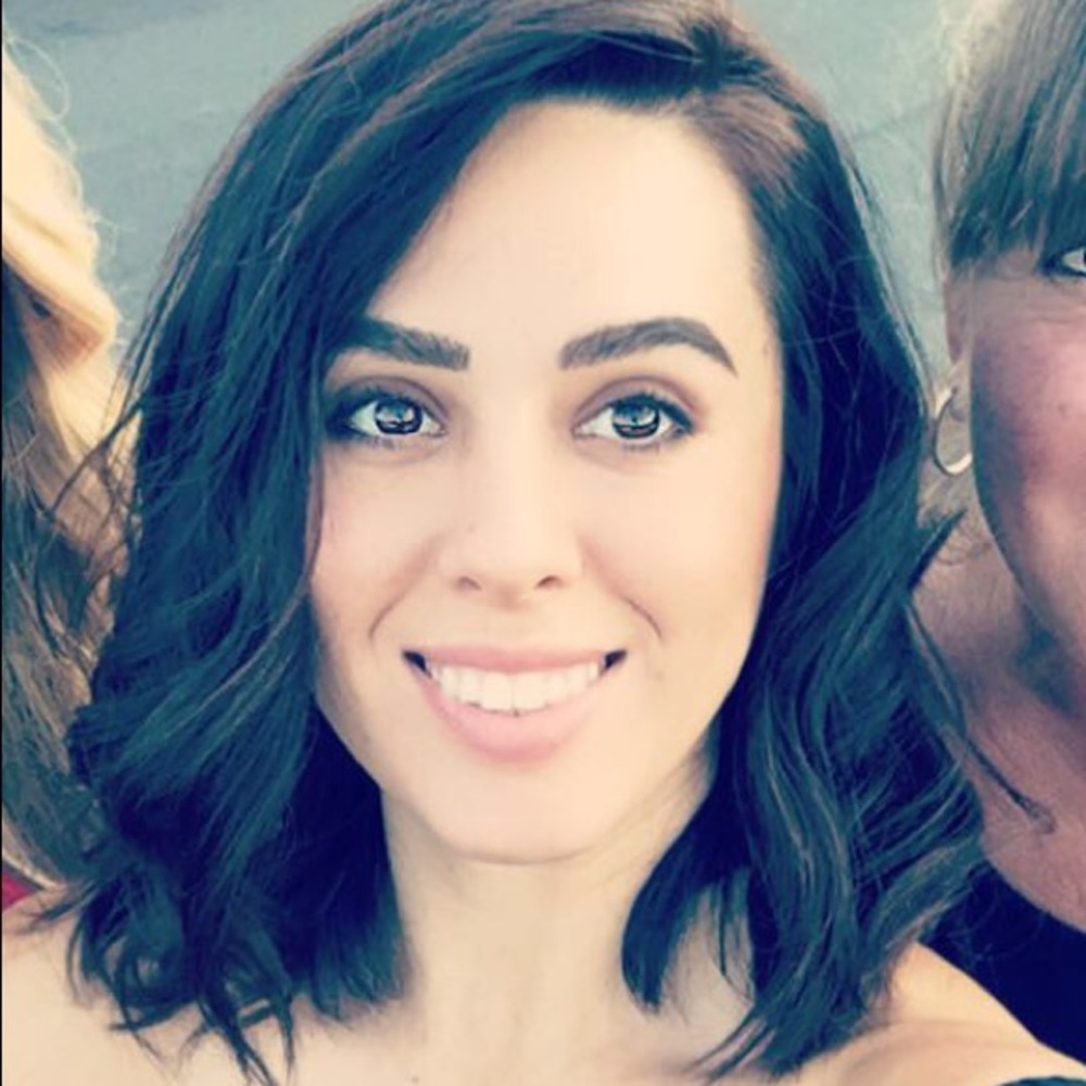 Meet your Posher, April
